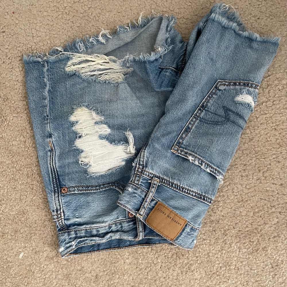American Eagle women’s shorts